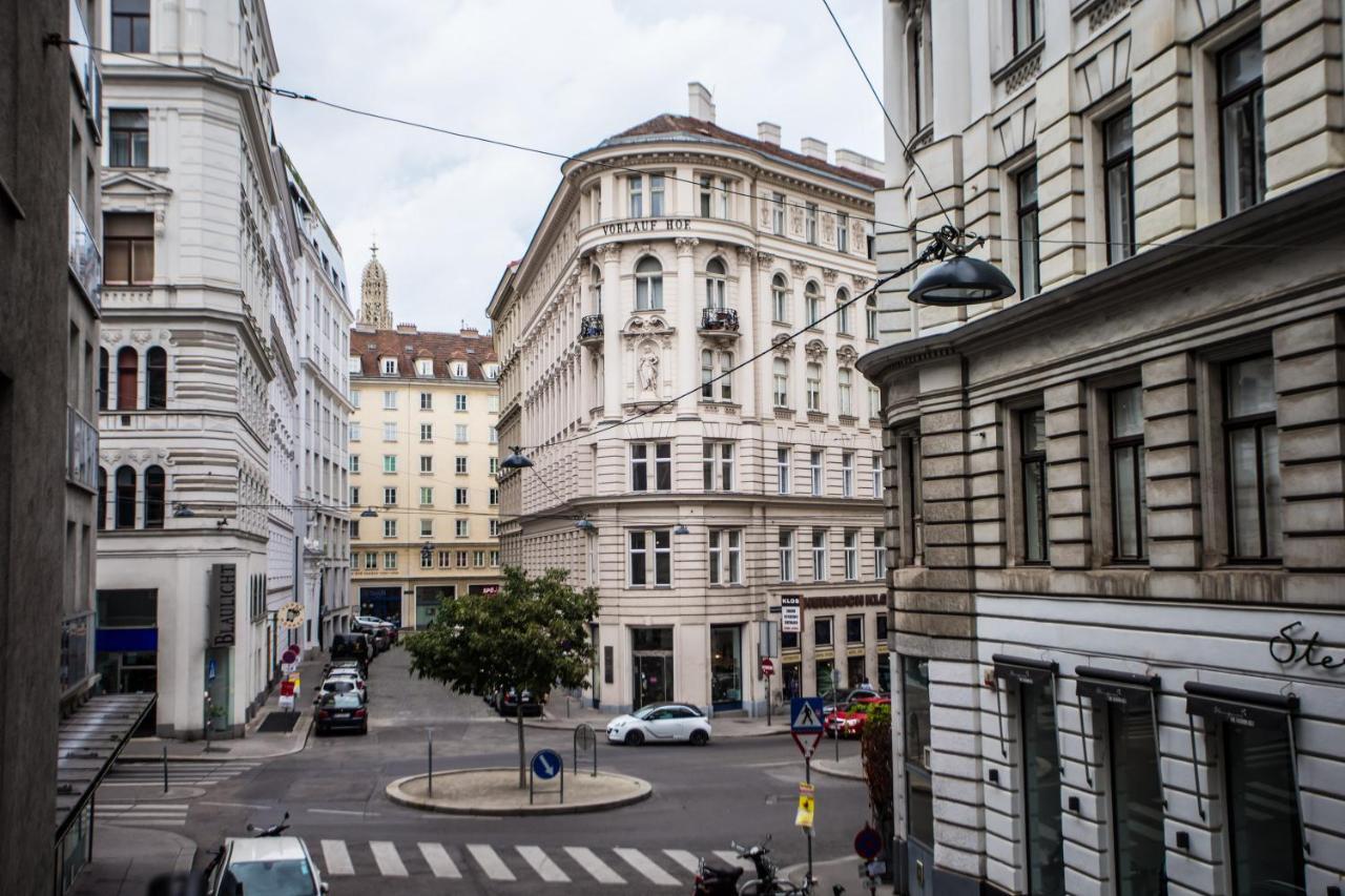 Private Central Vienna I Self Check In Buitenkant foto